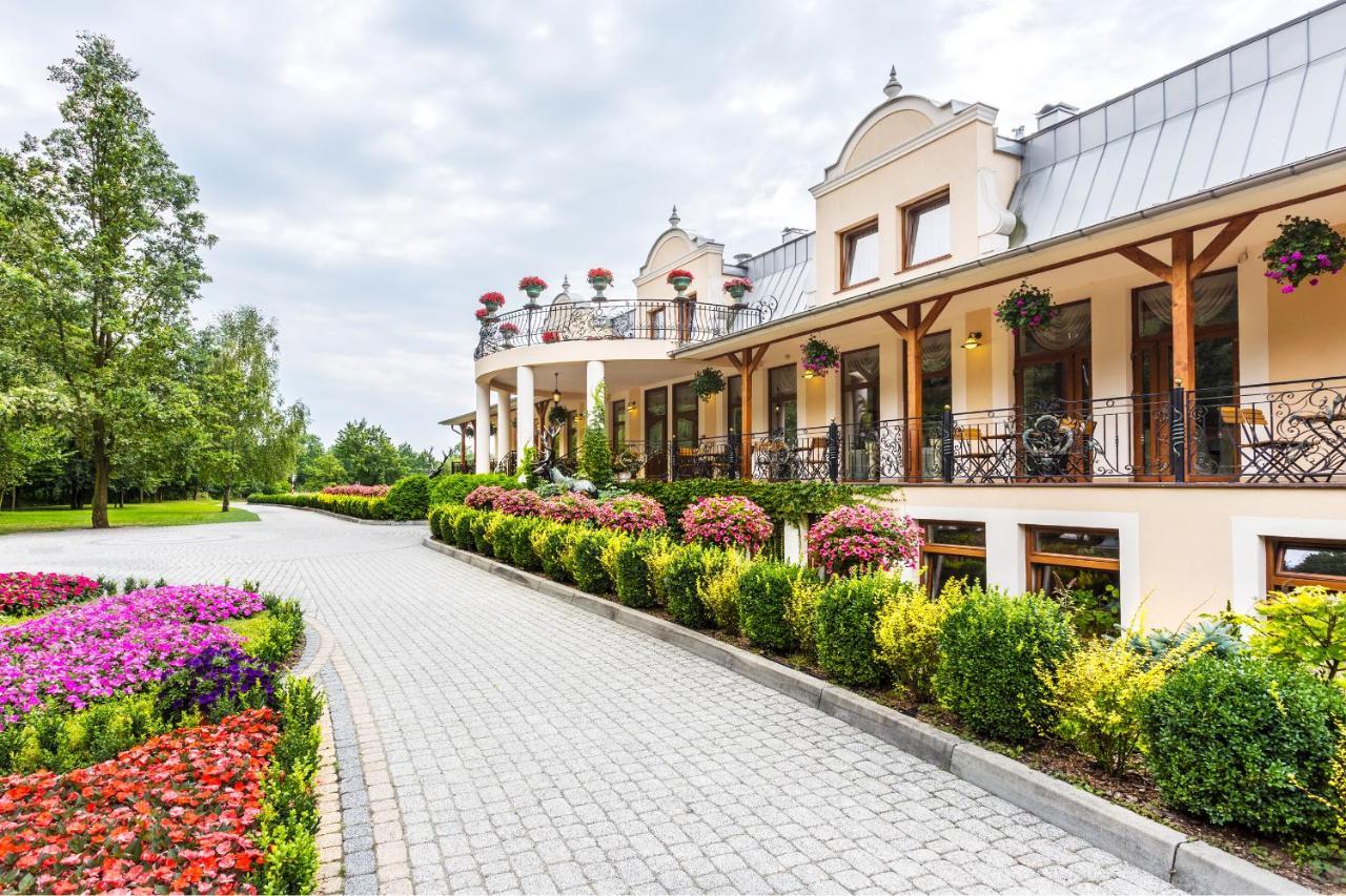 Lesna Perla - Restauracja I Pokoje Hotelowe Рудзінець Екстер'єр фото