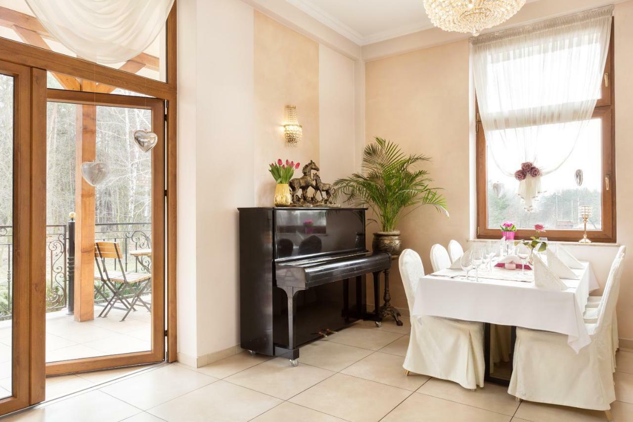 Lesna Perla - Restauracja I Pokoje Hotelowe Рудзінець Екстер'єр фото